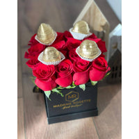 16 Fresh Roses Flowers and Chocolate Covered Strawberries Miami Florida. Chocolate Covered Strawberries robbin legacy 