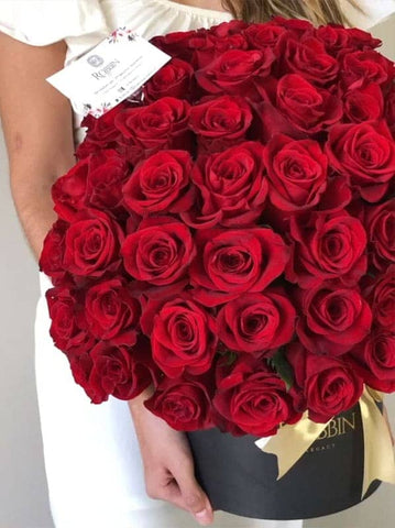 50 Fresh Roses Flowers Hat Box Miami Florida. Fresh Flowers robbin legacy 