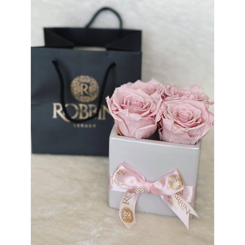 4 Preserved Rose Luxury Vase Miami Florida and Nationwide. Preserved Roses Robbin Legacy 
