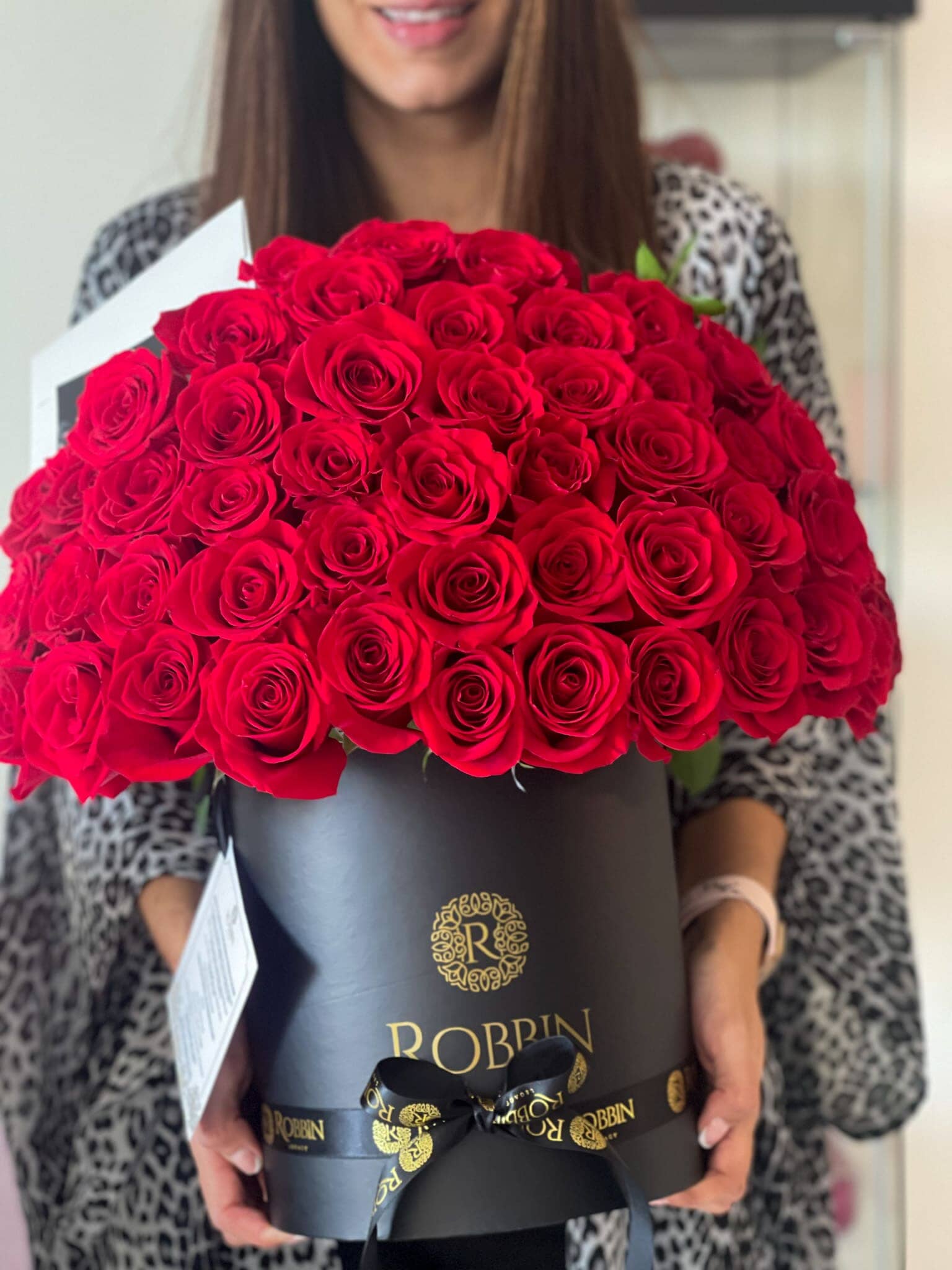 50 Fresh Roses Flowers Hat Box Miami Florida. Fresh Flowers robbin legacy 