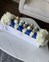 Fresh Roses Flowers and Chocolate Covered Strawberries Miami Florida. Chocolate Covered Strawberries robbin legacy 