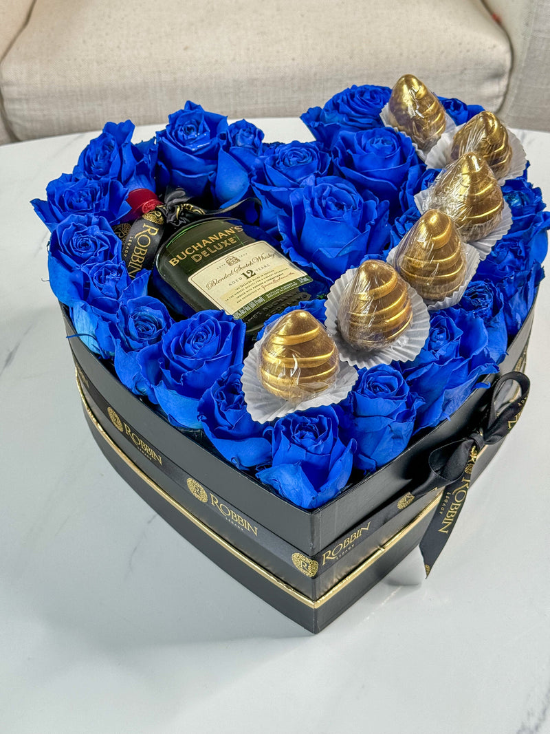 Heart Box Fresh Roses Flowers and Chocolate Covered Strawberries buchanan´s Miami Florida.. Robbin Legacy 