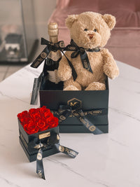Gift Box Preserved Roses Teddy Bear and Champan Nationwide. Robbin Legacy Black /Black R. Red 