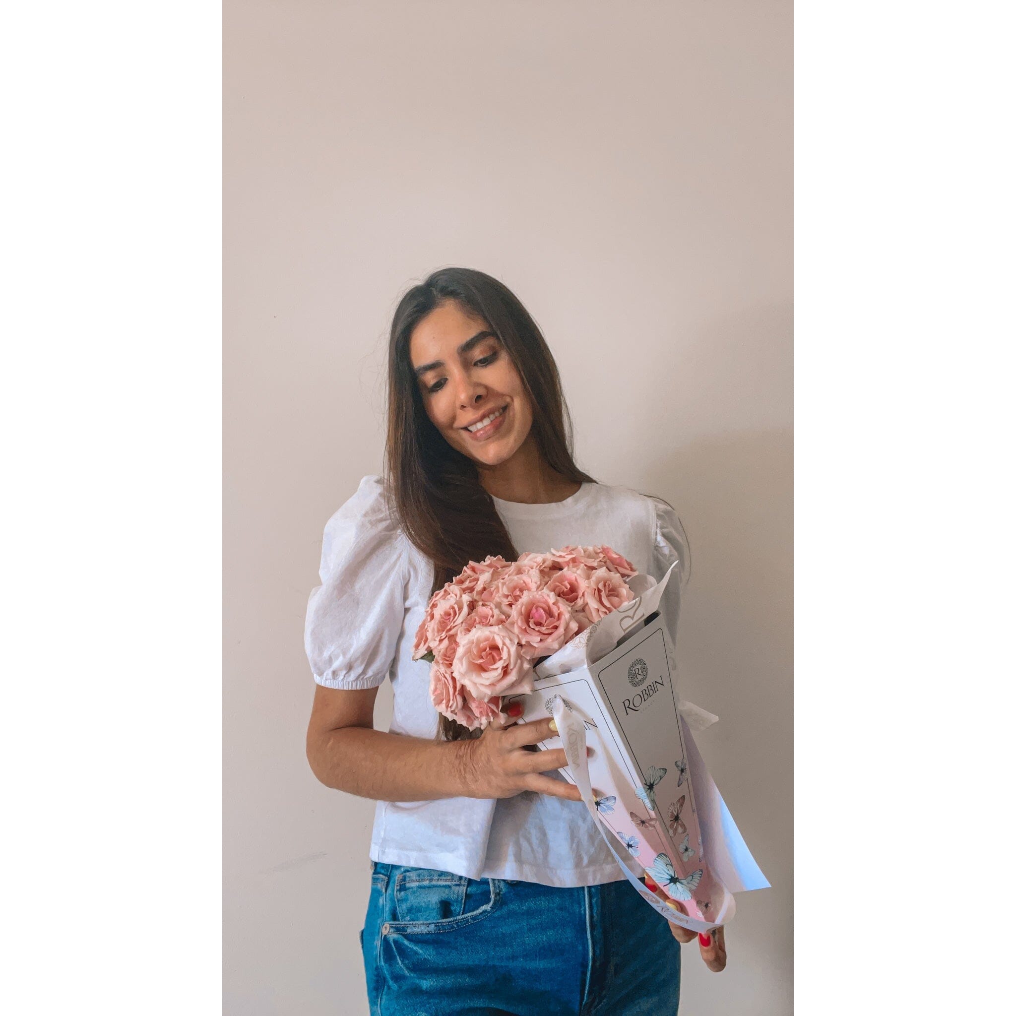 Smile To Go Fresh Flowers Roses Bouquet Miami Florida. Fresh Flowers Robbin Legacy 