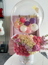 White, pink and lavanda Flowers and Hot Air Balloon Miami Florida. Balloons Robbin Legacy 