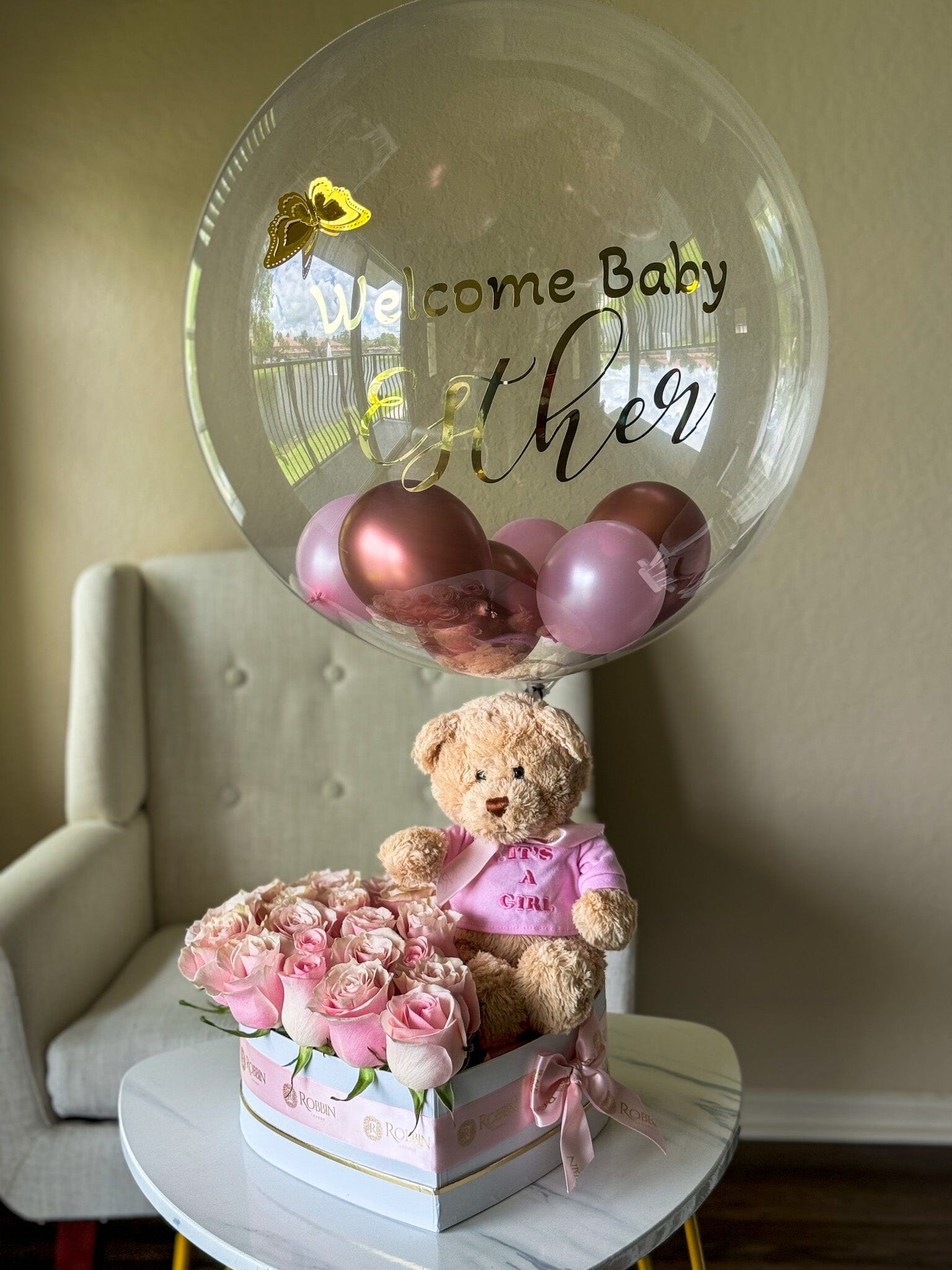 Teddy Heart Shaped Box with Fresh Roses Flowers and Hot Air Balloon Miami Florida. Balloons Robbin Legacy 