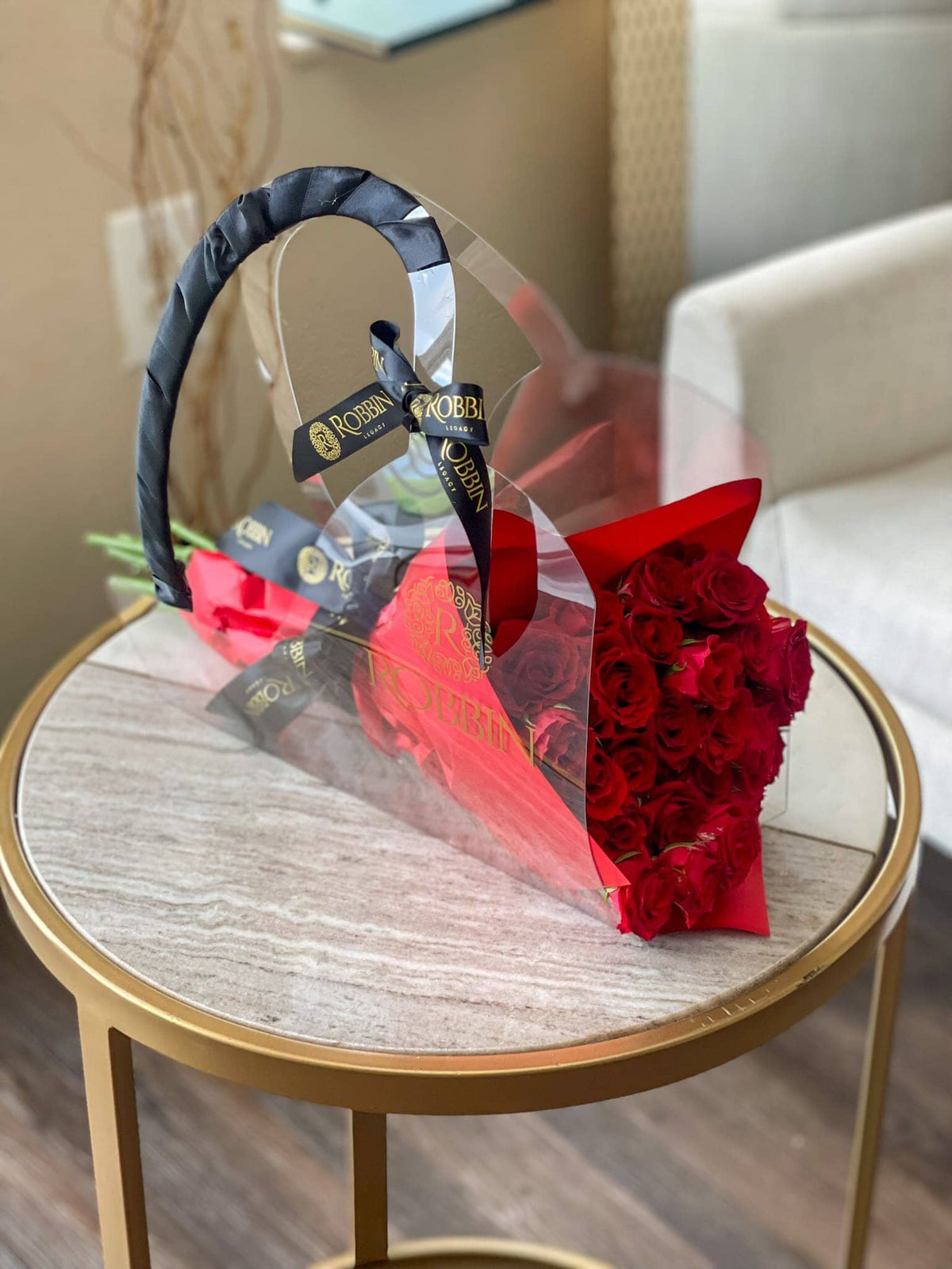 Transparent Handbag (bouquet) Miami Florida.. Fresh Flowers Robbin Legacy Red 