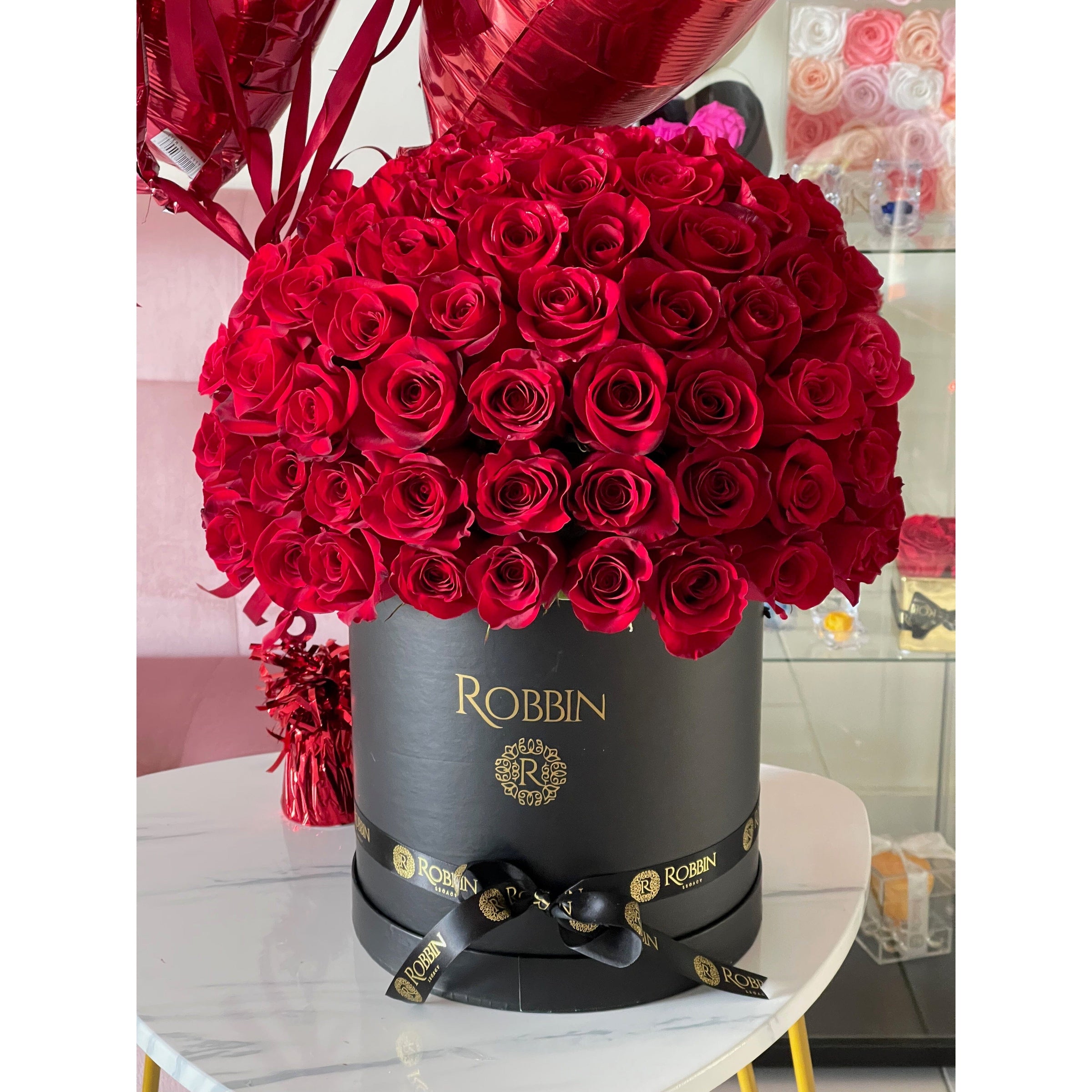 Luxury Box 100 Fresh Roses Flowers Miami Florida.. Fresh Flowers robbin legacy Black Red 