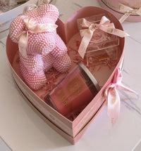 Heart Gift box Preserved Rose Pearl Bear Miami Florida and Nationwide. Gifts Boxes Robbin Legacy 